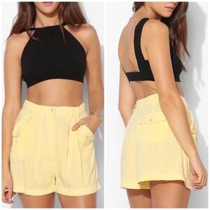 Kimchi Blue Madeline Trouser Shorts yellow 2